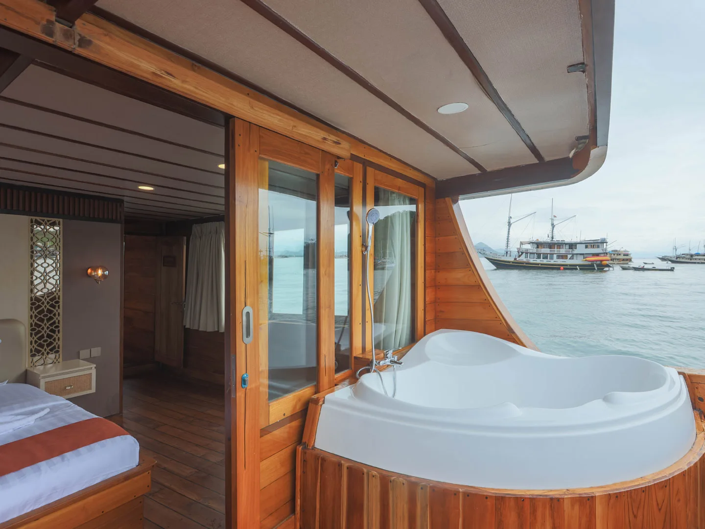 Master Private jacuzzi - Elrora