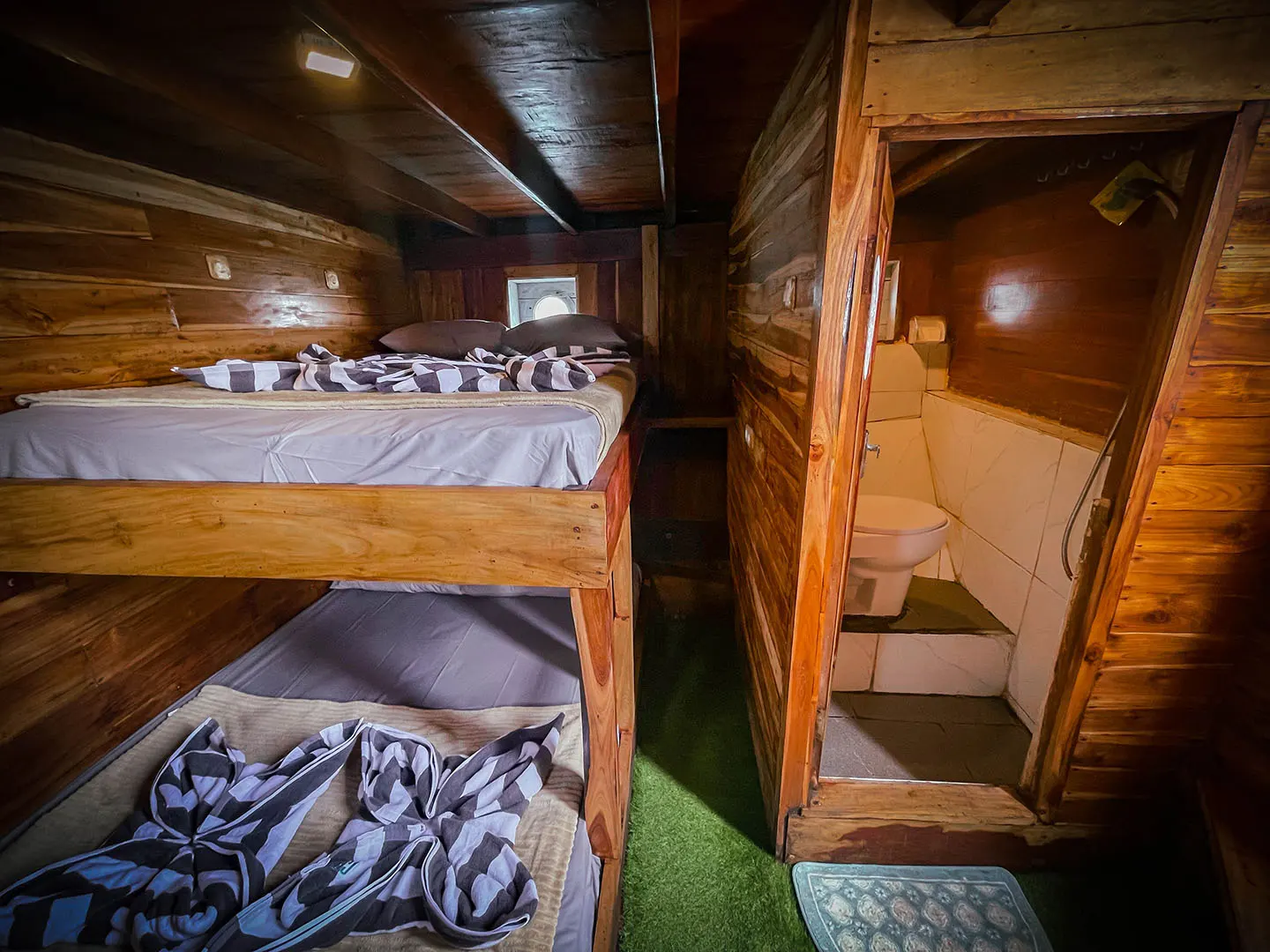 Bedroom 1_Sharing Room 1_Octopus